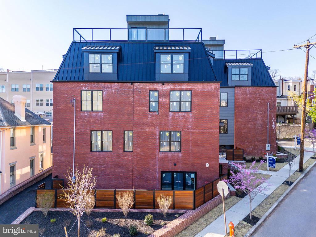 112 Righter St | RIGHTER HAUS COLLECTIVE