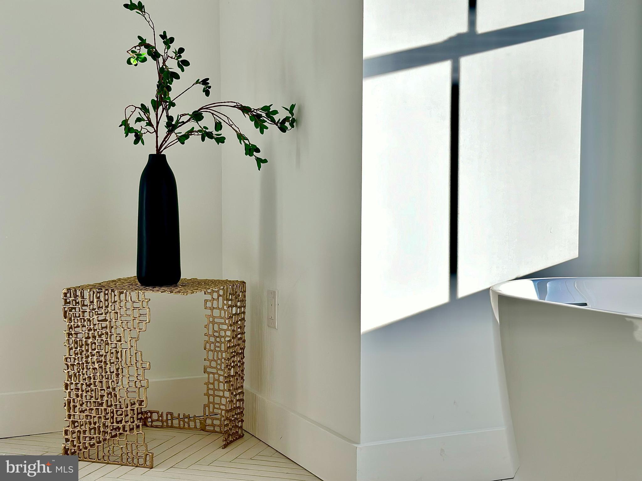 112 Righter St | RIGHTER HAUS COLLECTIVE