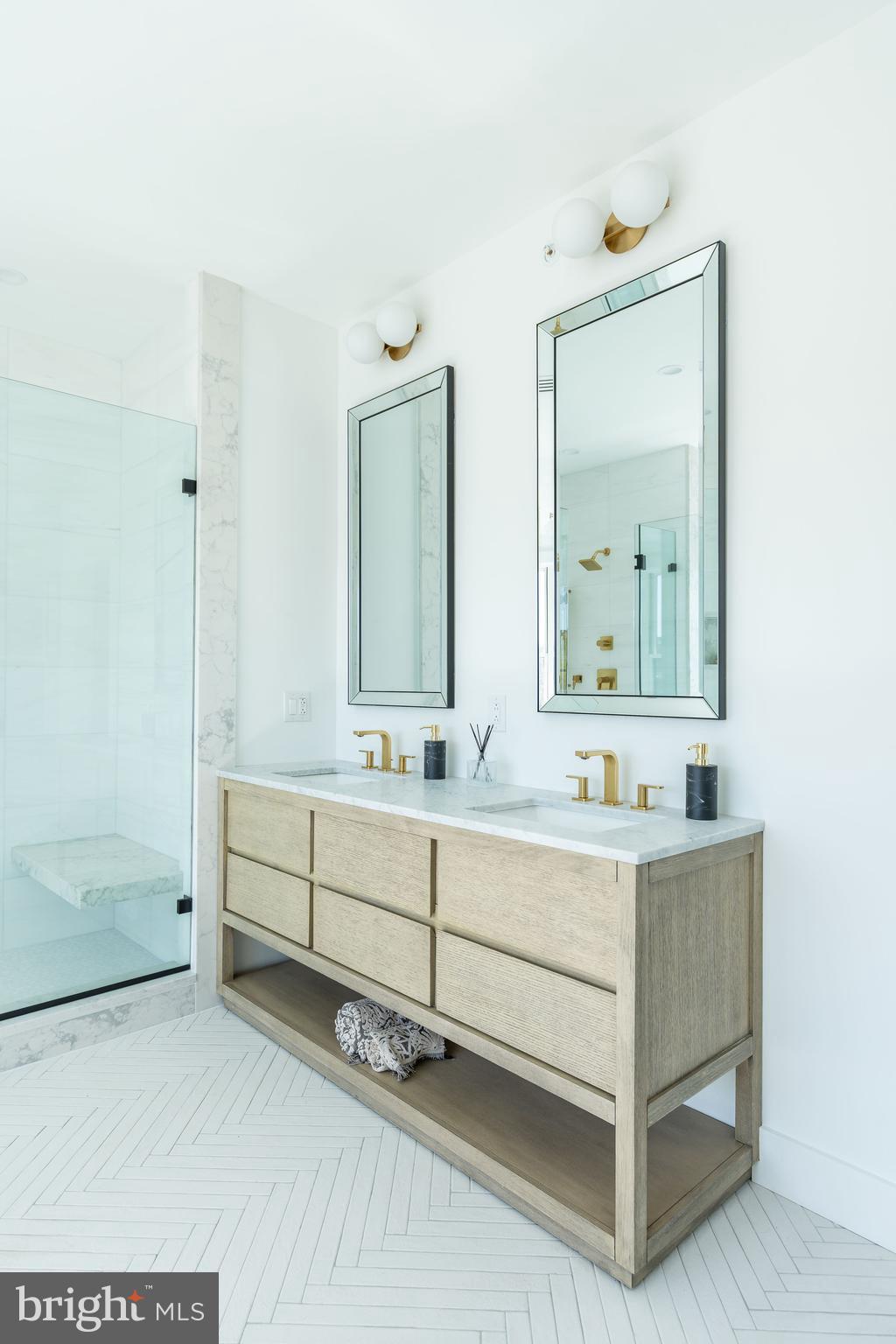 112 Righter St | RIGHTER HAUS COLLECTIVE