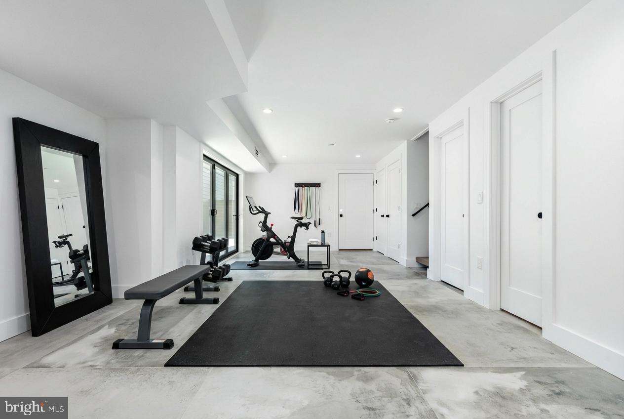 112 Righter St | RIGHTER HAUS COLLECTIVE