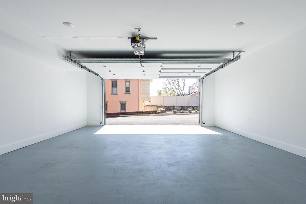 112 Righter St | RIGHTER HAUS COLLECTIVE