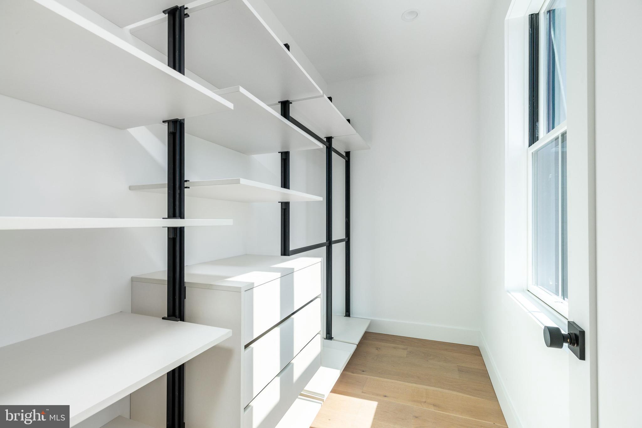 112 Righter St | RIGHTER HAUS COLLECTIVE