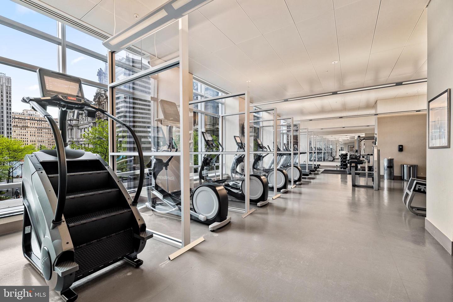 1414 S PENN SQ #18B