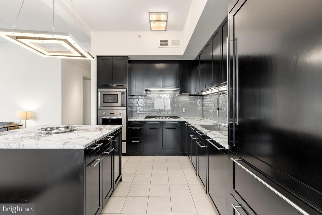 1414 S Penn Sq #34b