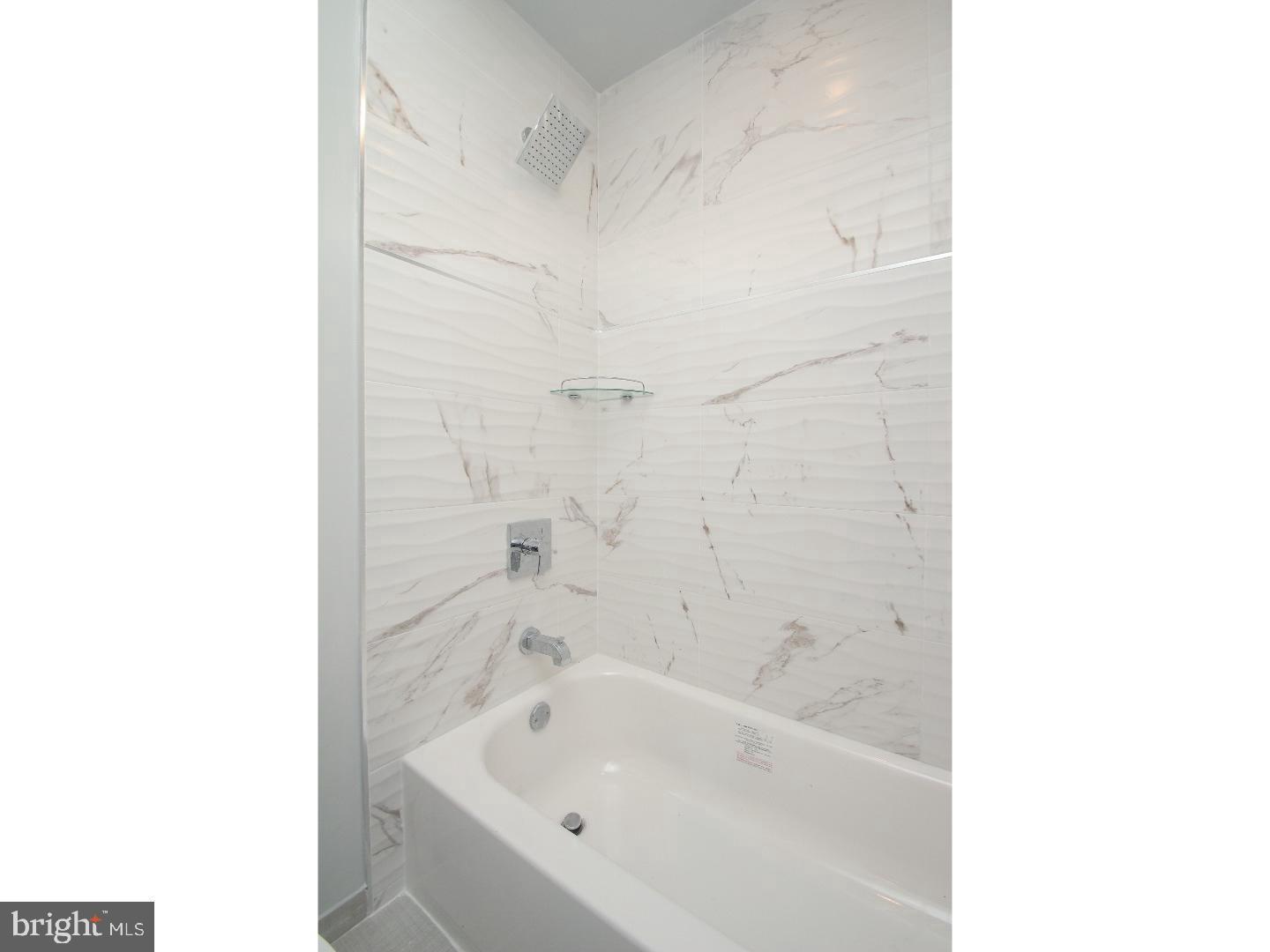 2564 FRANKFORD AVE #2