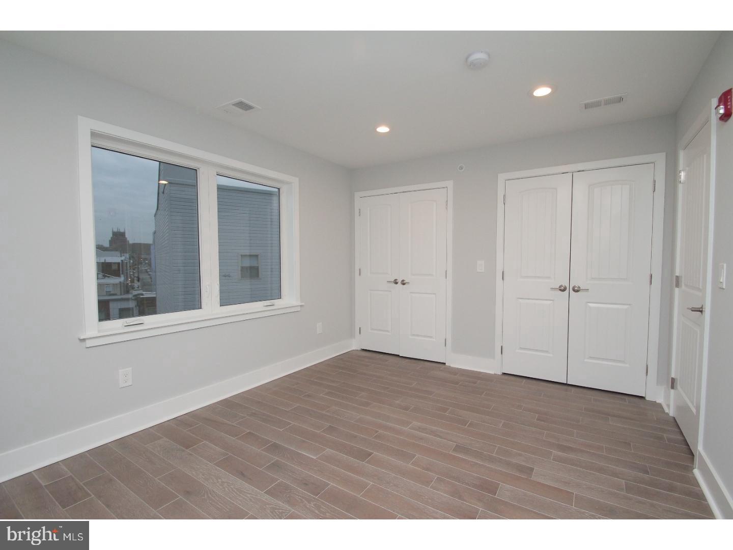2564 FRANKFORD AVE #2