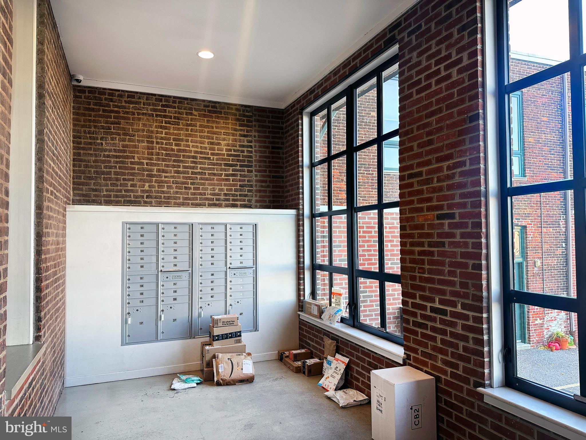 2551 Trenton Ave #105