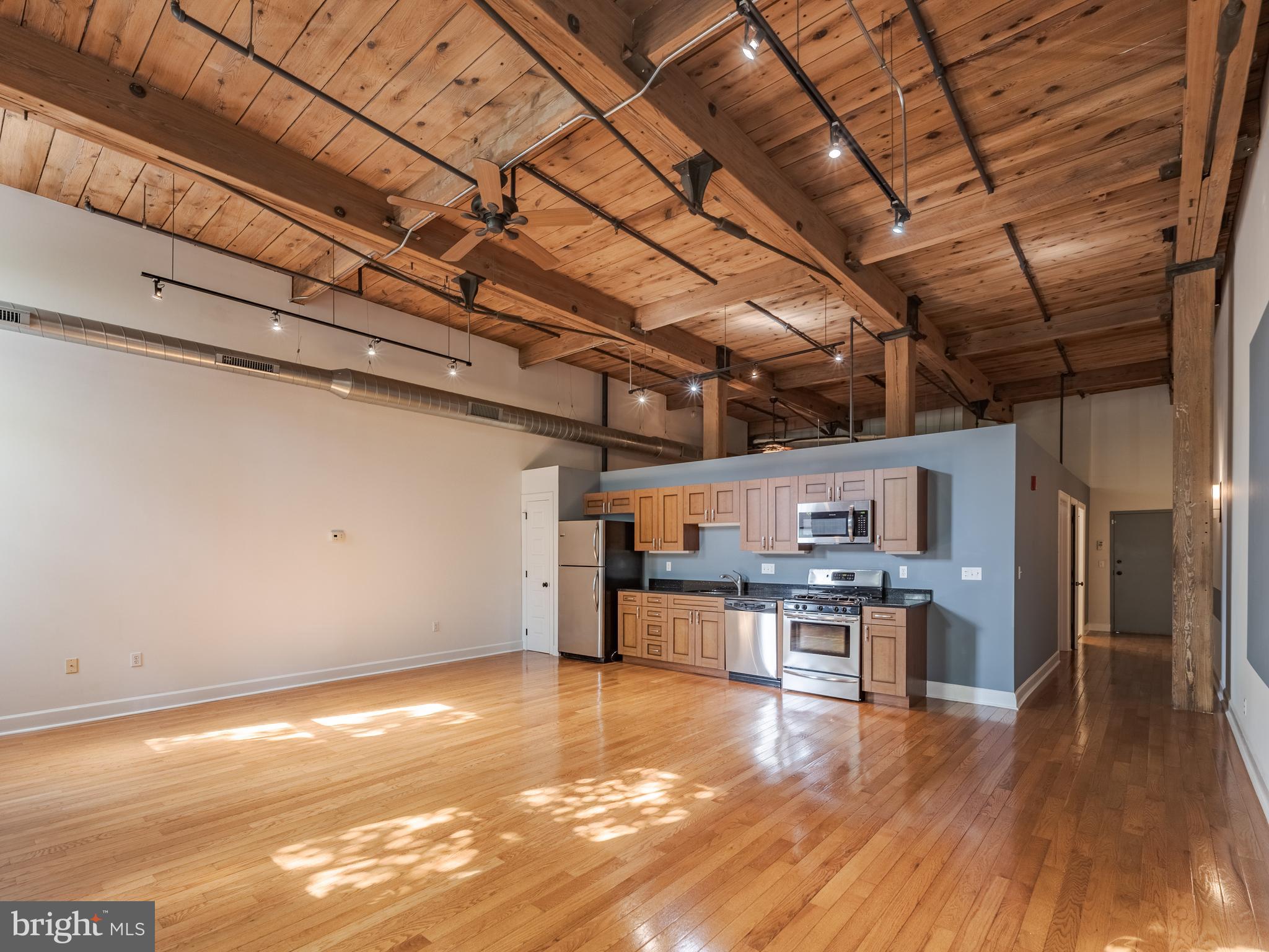 2551 Trenton Ave #105