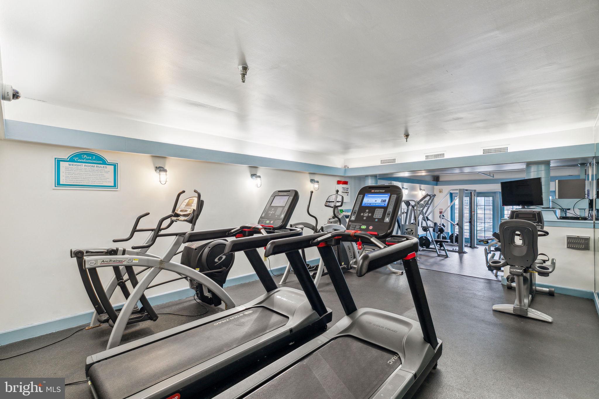 3 N CHRIS COLUMBUS BOULEVARD TD411