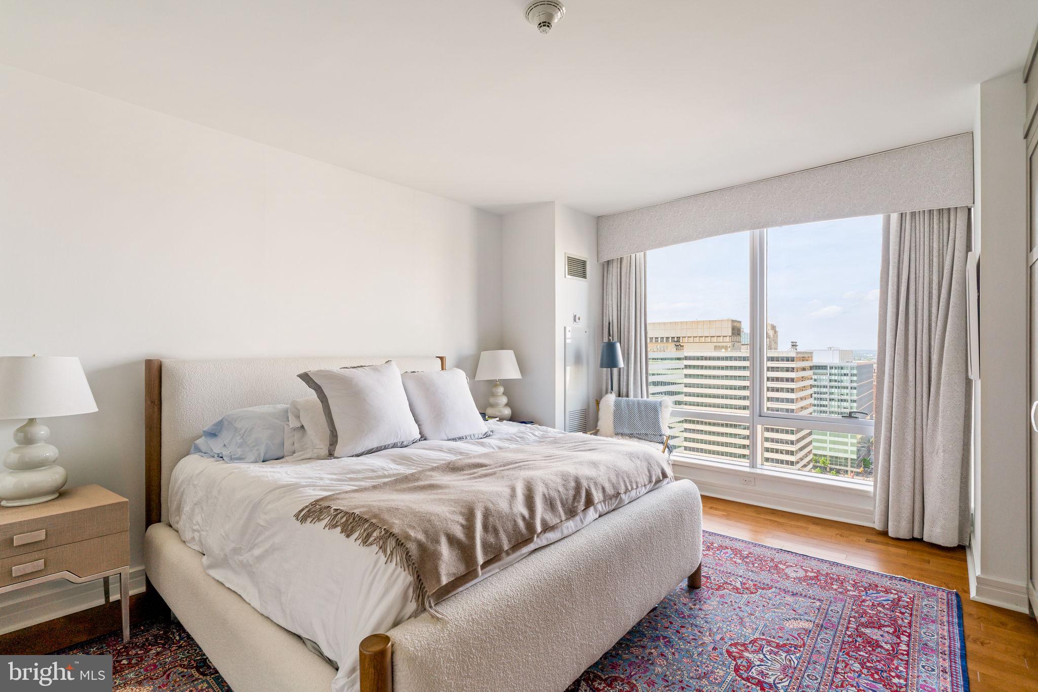 1414 S Penn Sq #24f