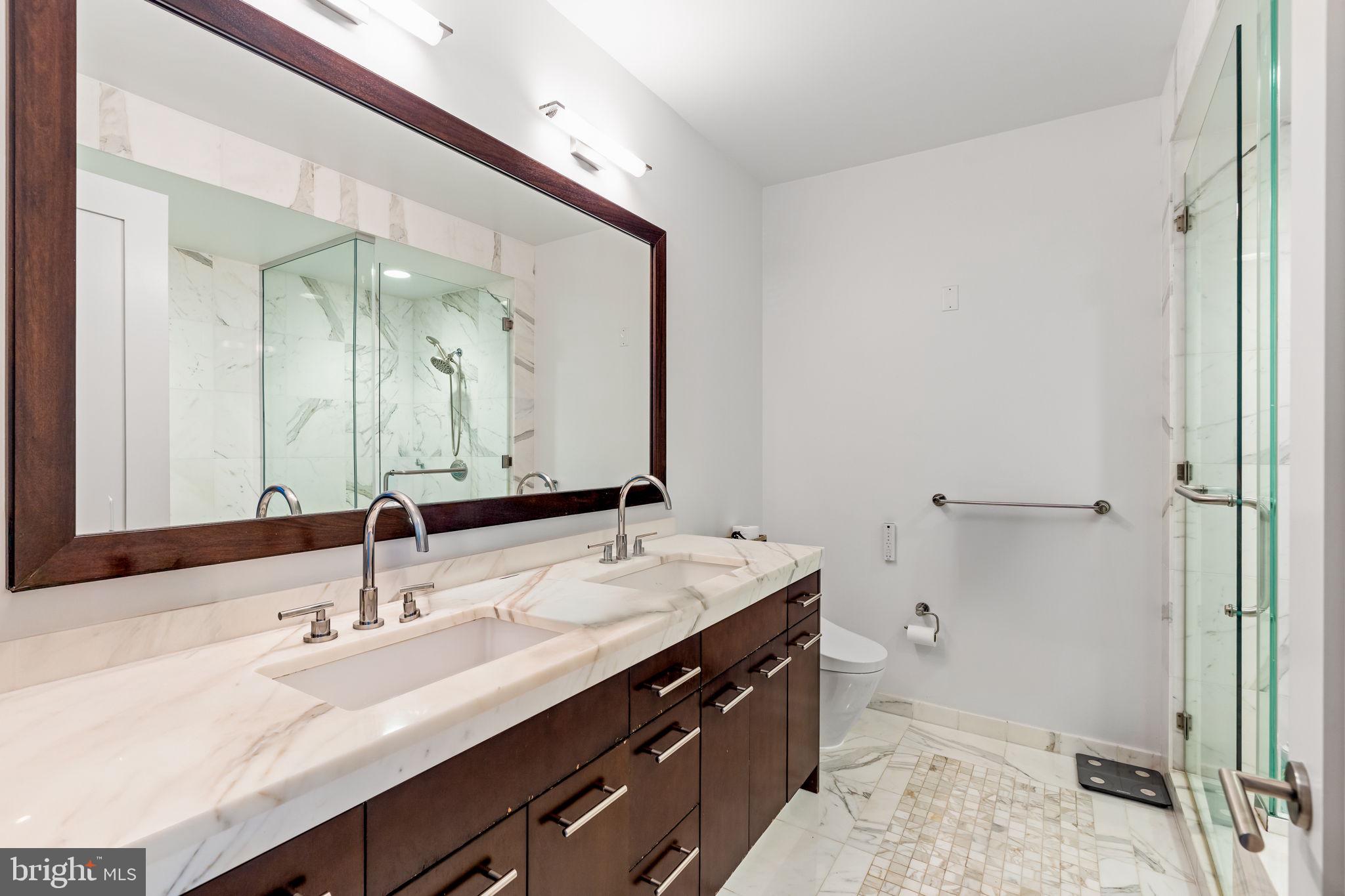 1414 S Penn Sq #24f