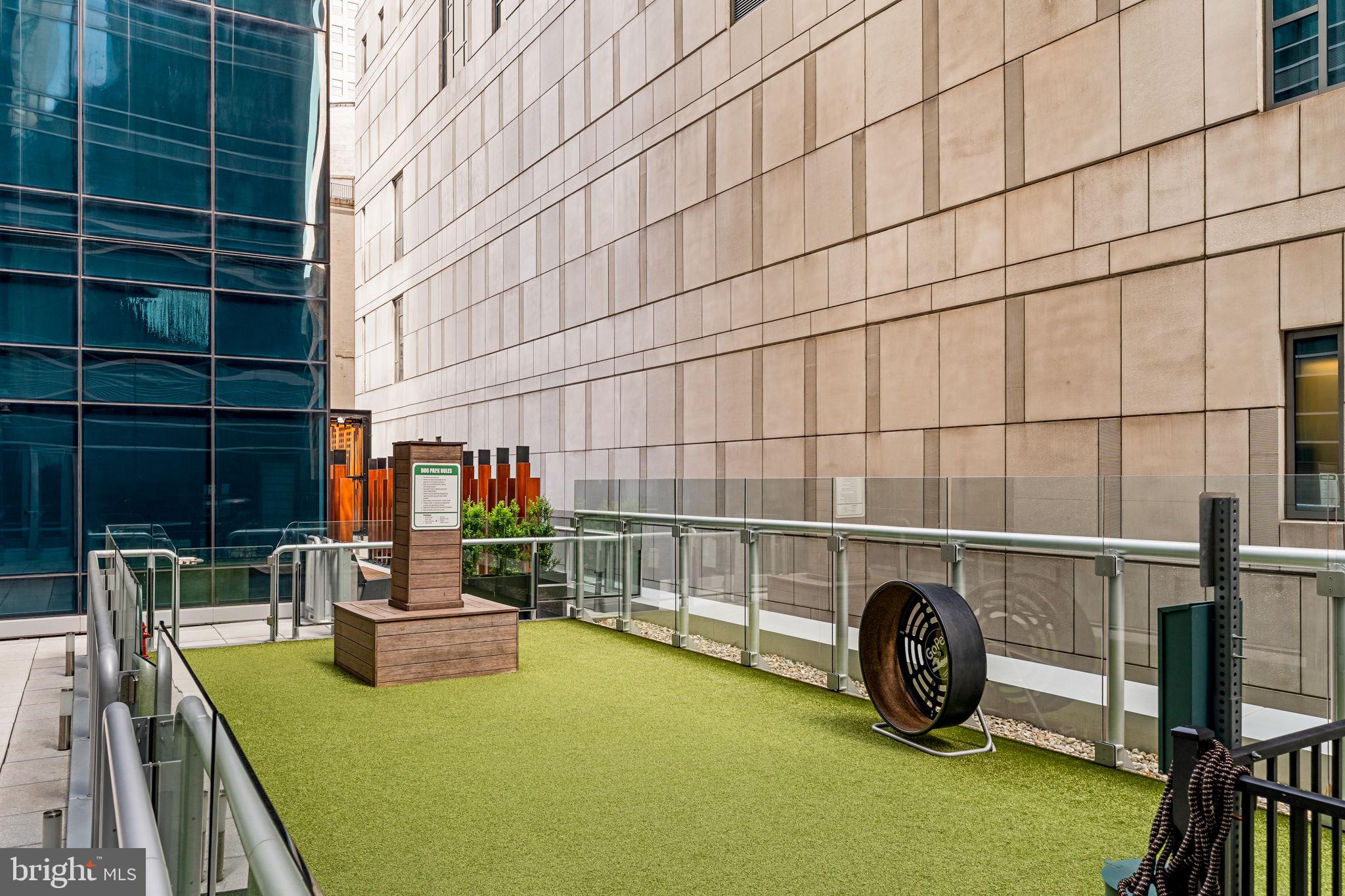 1414 S Penn Sq #24f