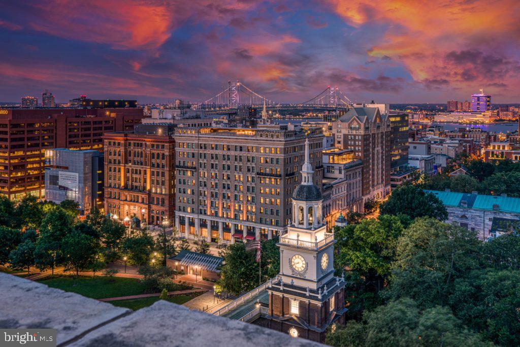 150 S INDEPENDENCE MALL W #303