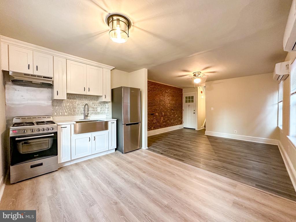 108 S 20TH ST #3RD FLOOR