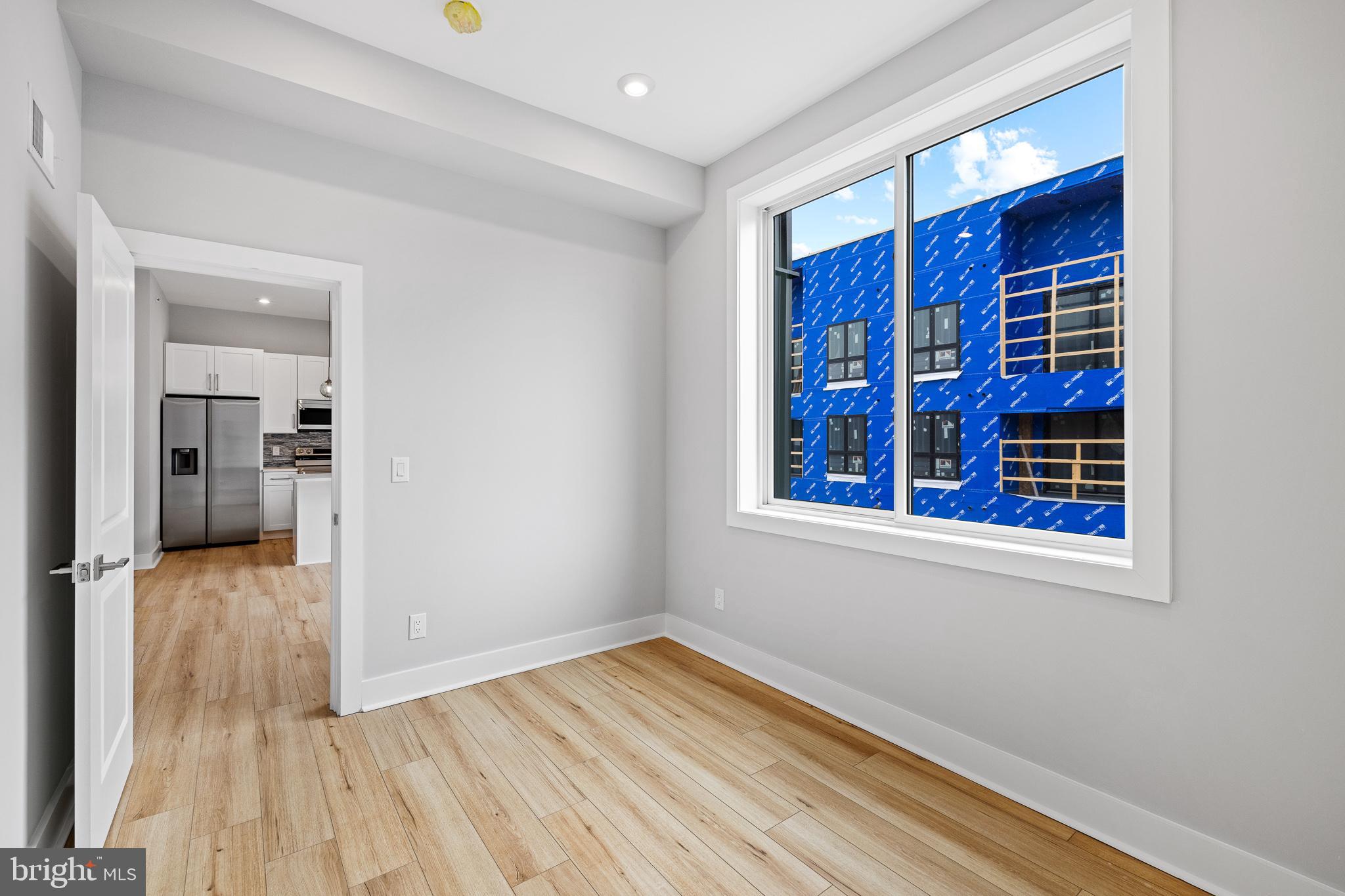 1733-41 N 2ND ST #301