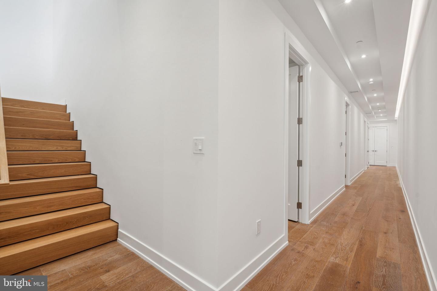 124 N 2nd St #Ph