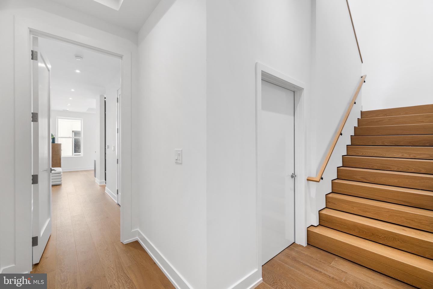 124 N 2nd St #Ph