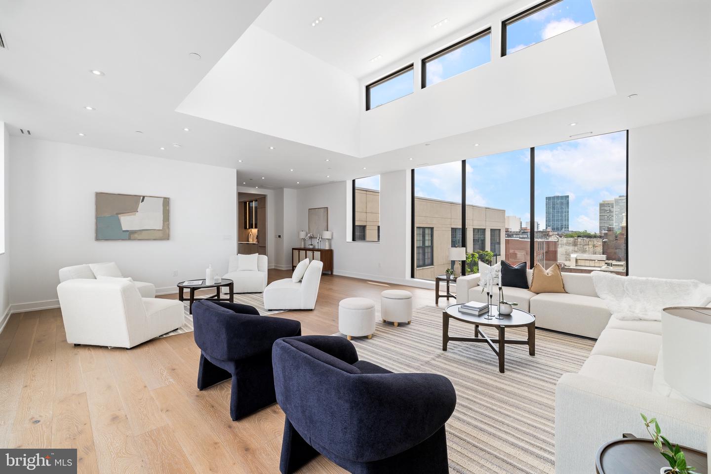 124 N 2nd St #Ph