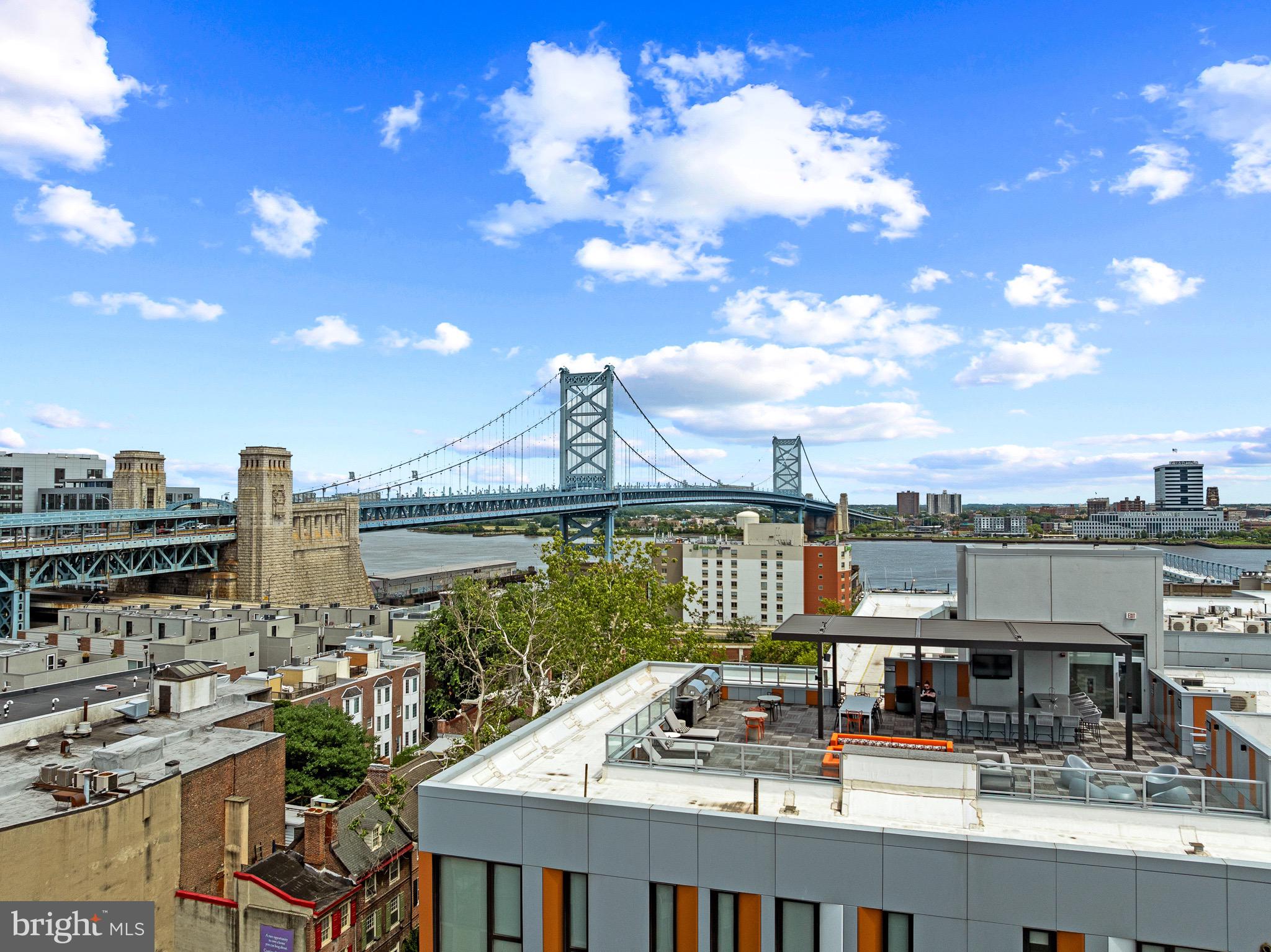 124 N 2nd St #4