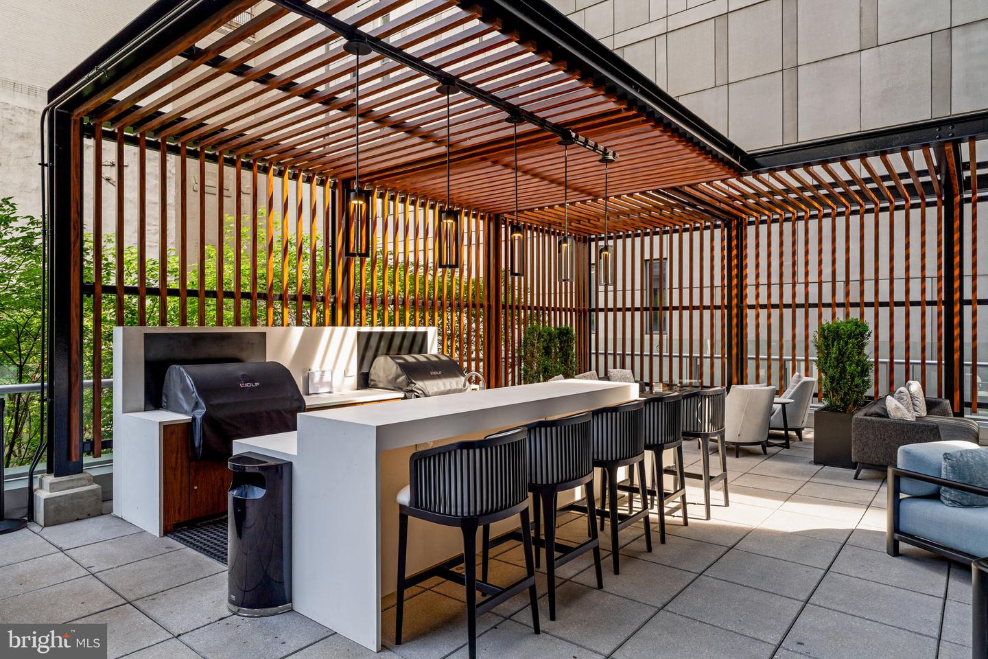 1414 S PENN SQ #14E