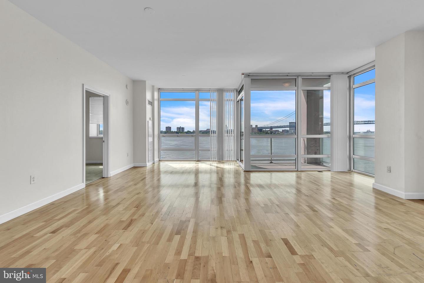 901 N Penn St #P302