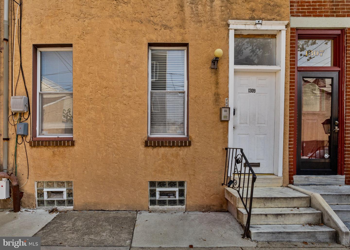 1309 MARLBOROUGH ST #3
