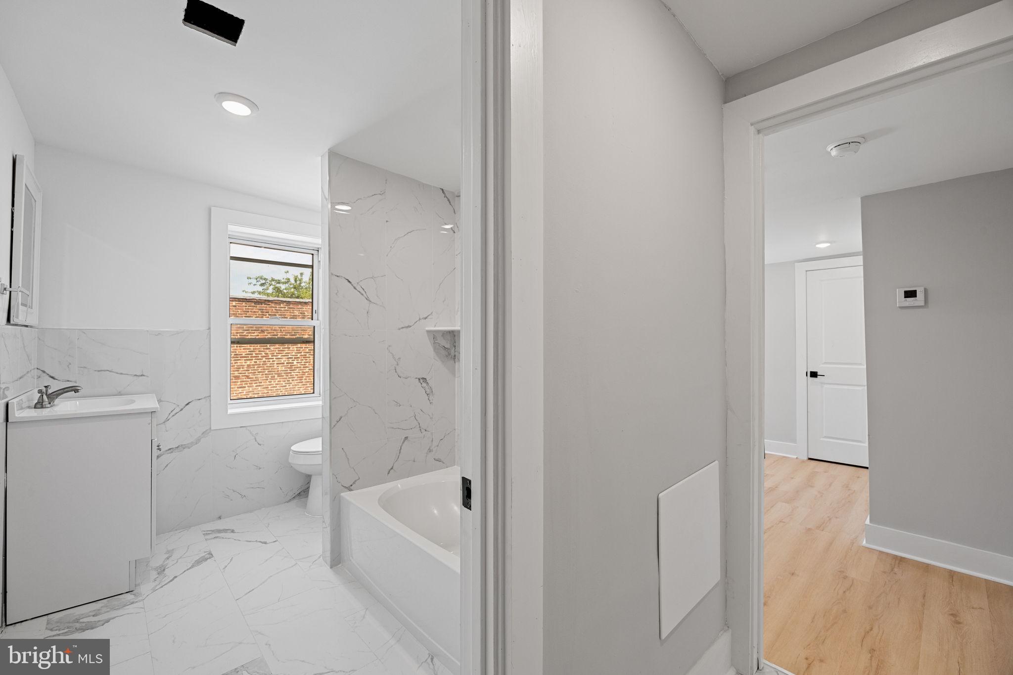 1309 MARLBOROUGH ST #3