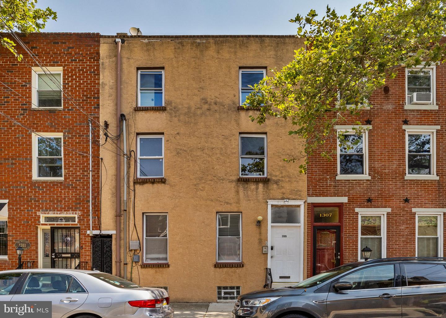 1309 MARLBOROUGH ST #3