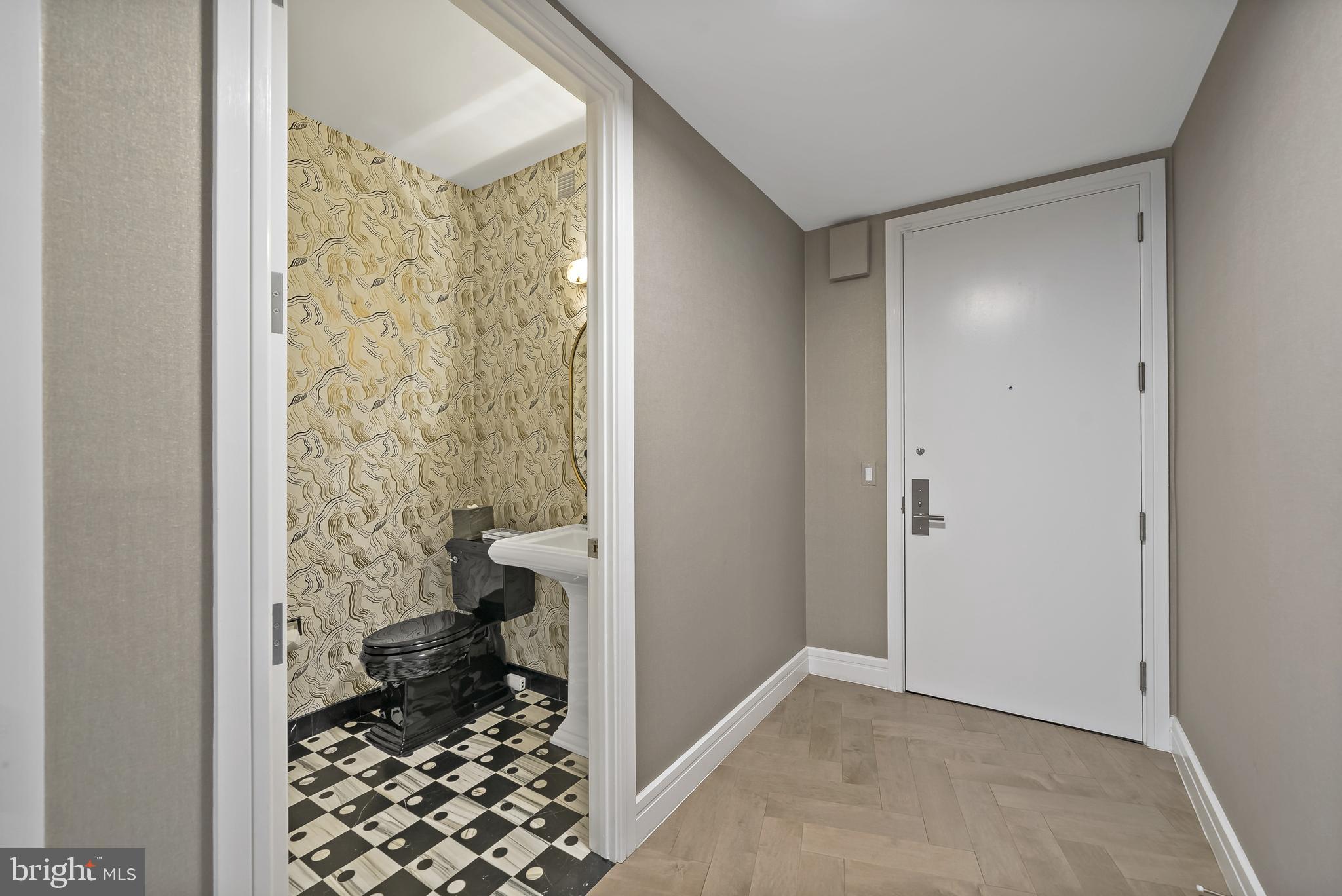 1414 S PENN SQUARE 22B