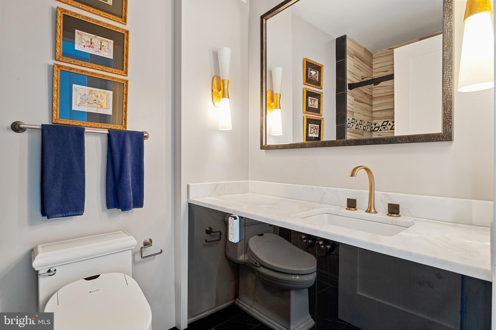 1414 S PENN SQUARE 00 22B
