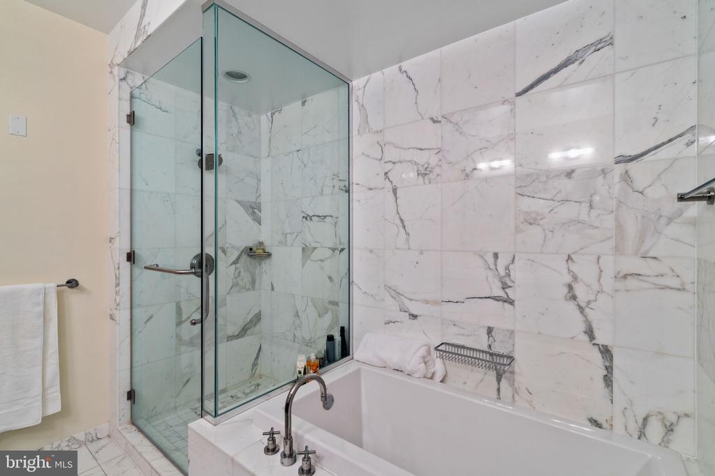 1414 S PENN SQUARE 11D