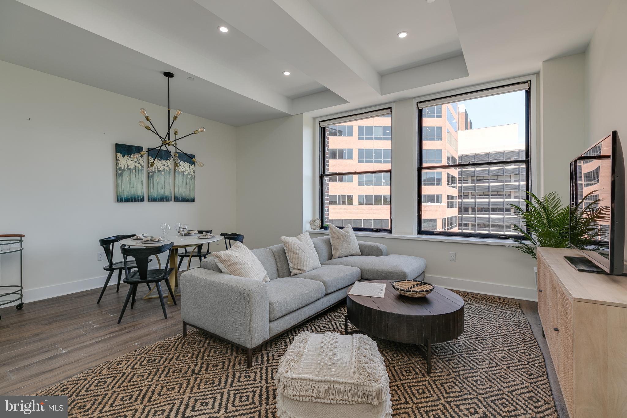 150 S INDEPENDENCE MALL W 403