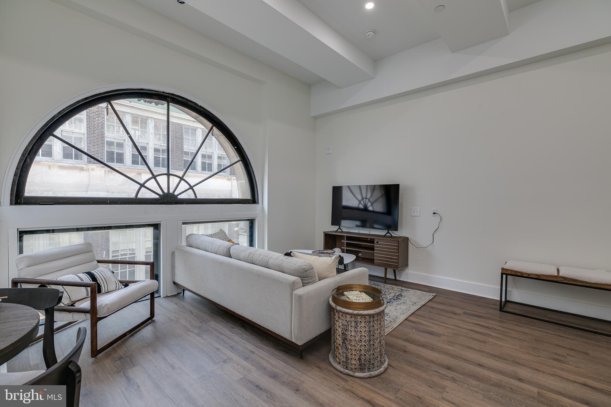 150 S INDEPENDENCE MALL W 403