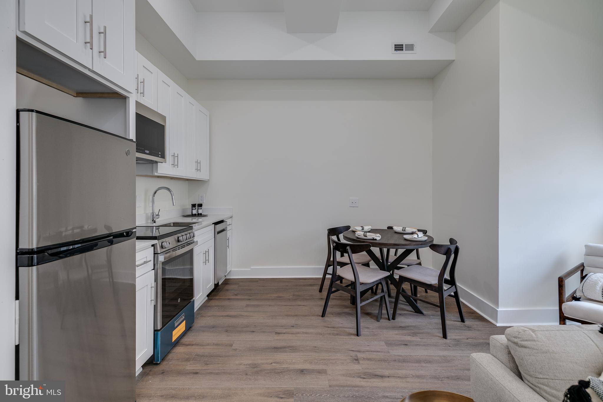 150 S INDEPENDENCE MALL W 403