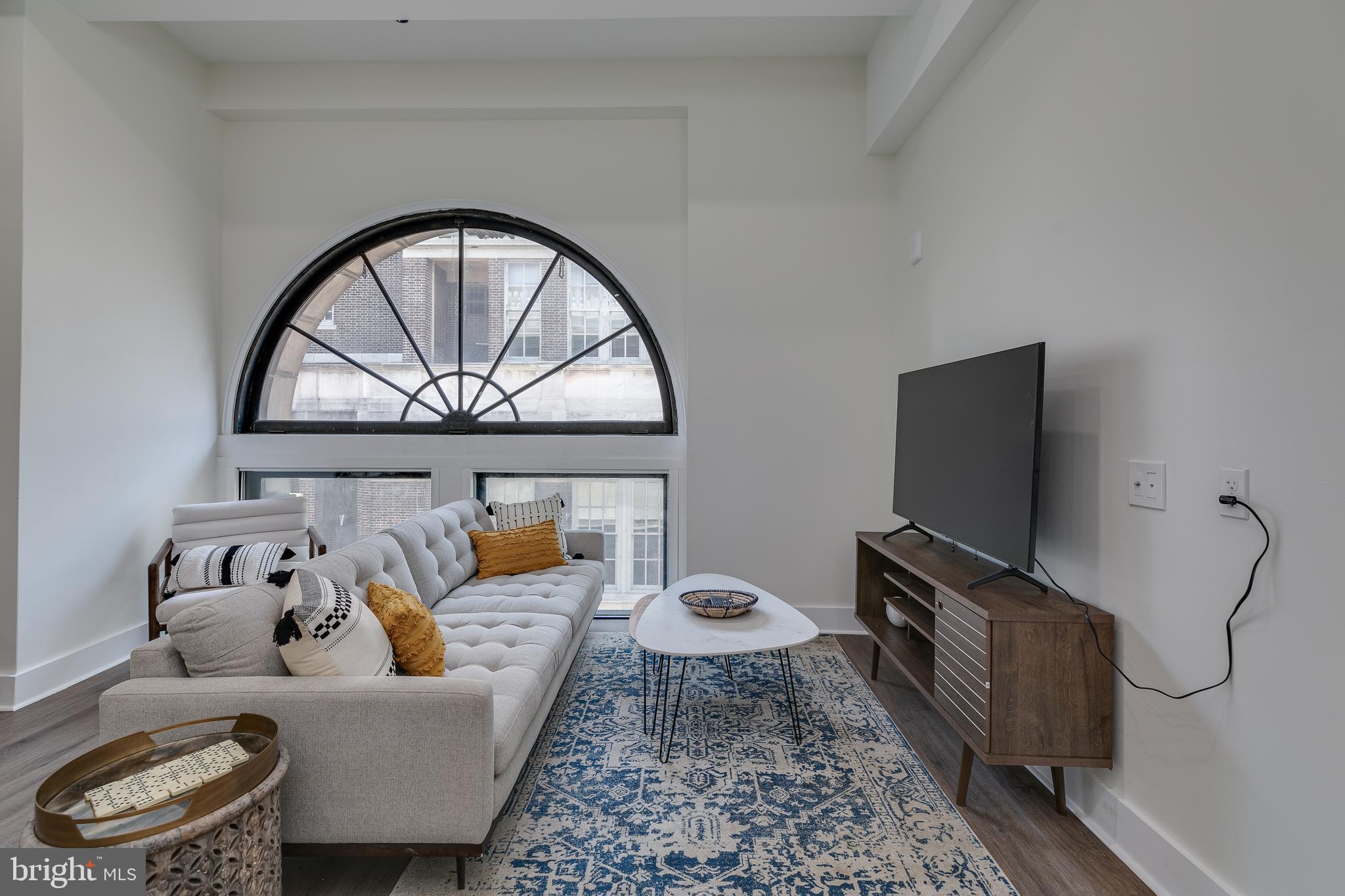 150 S INDEPENDENCE MALL W 403