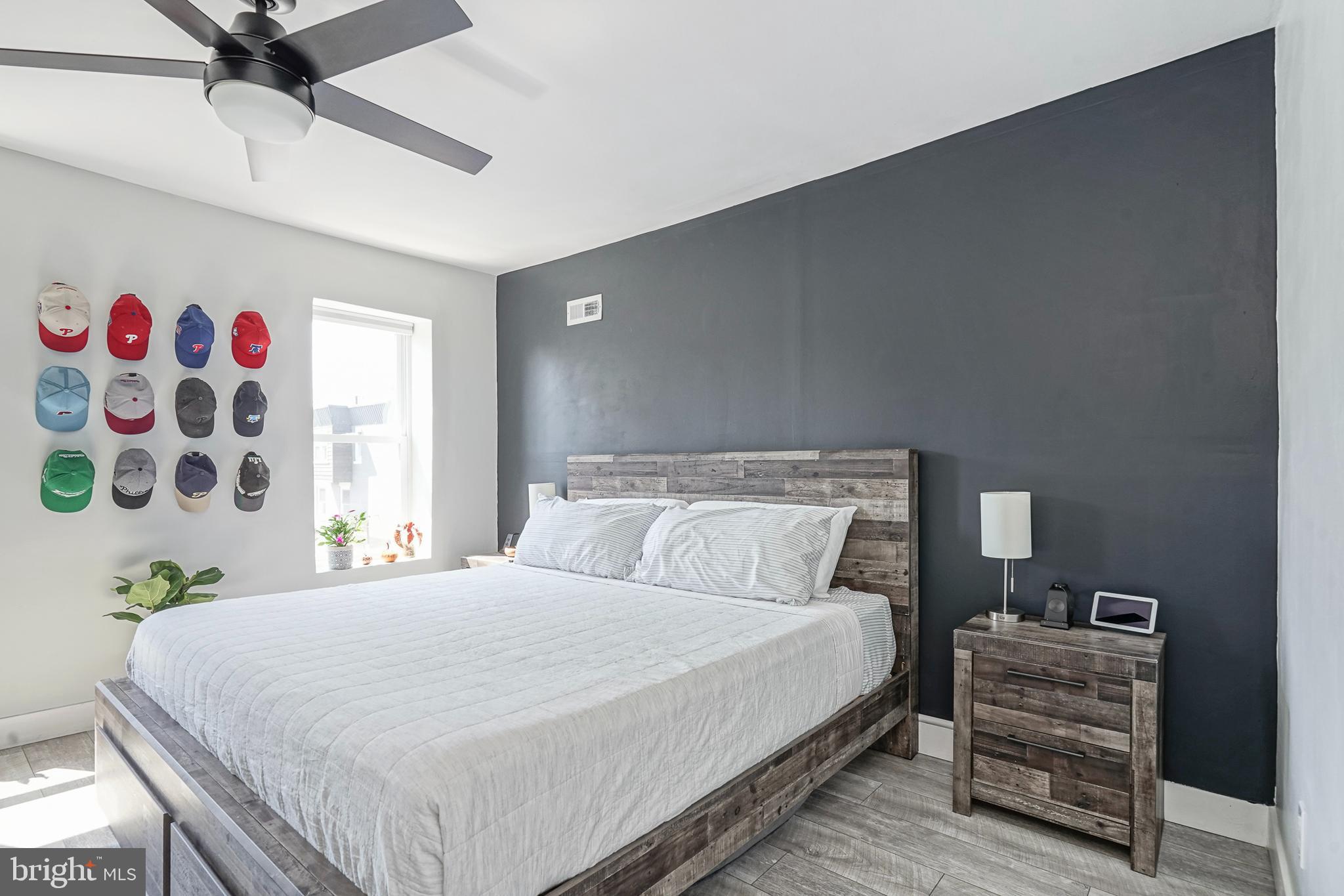 2527 W SEYBERT STREET