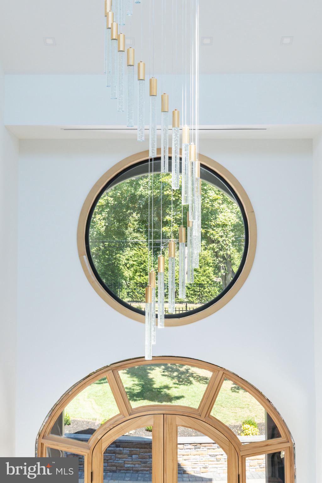 9402 MEADOWBROOK AVENUE