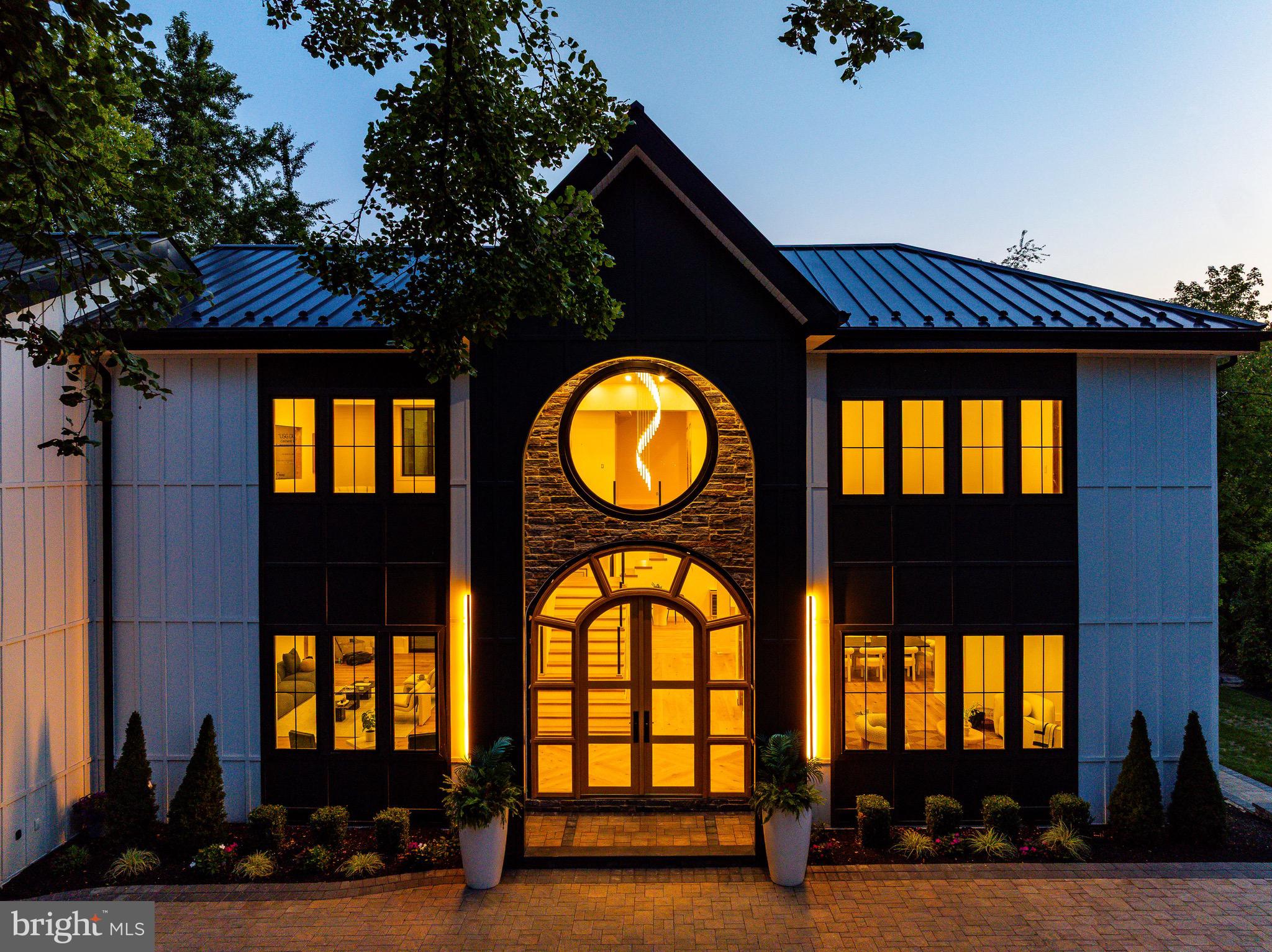 9402 MEADOWBROOK AVENUE