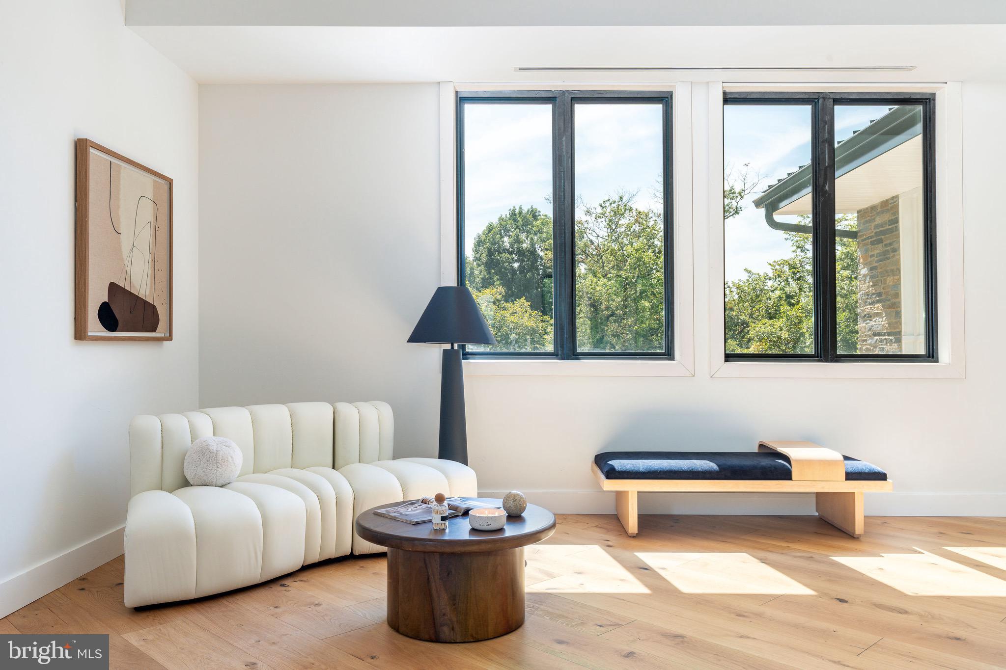 9402 MEADOWBROOK AVENUE