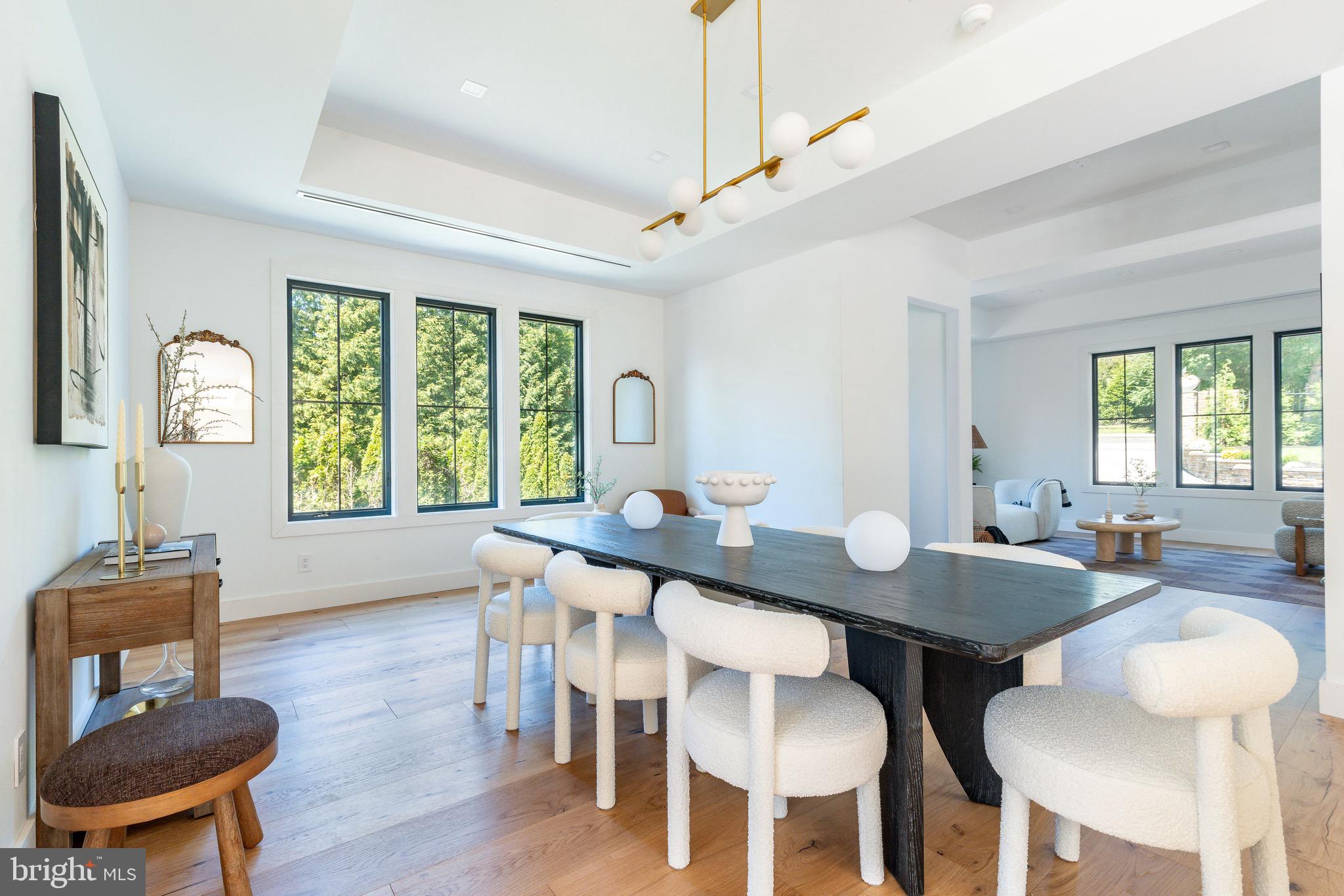 9402 MEADOWBROOK AVENUE