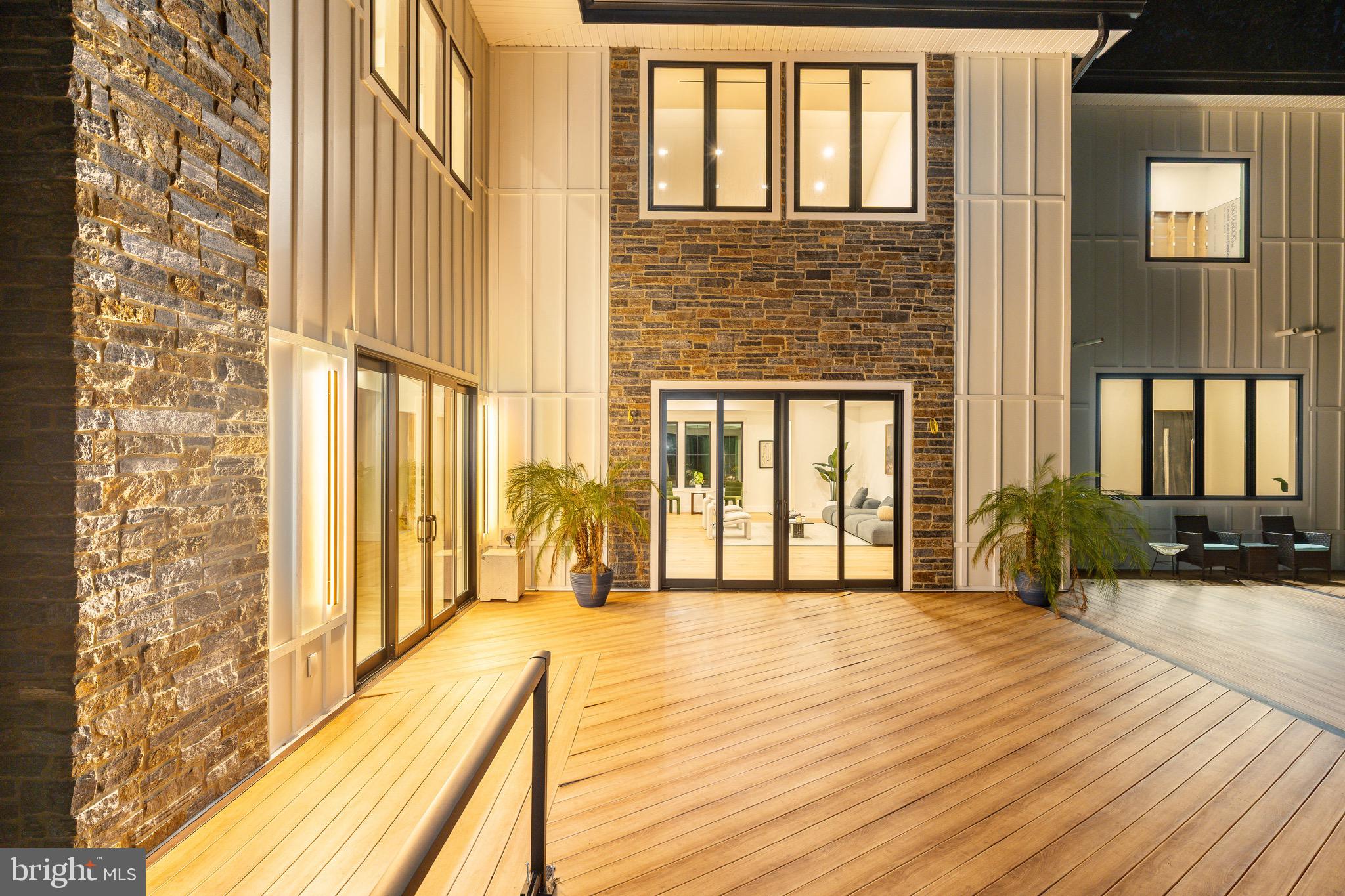 9402 MEADOWBROOK AVENUE