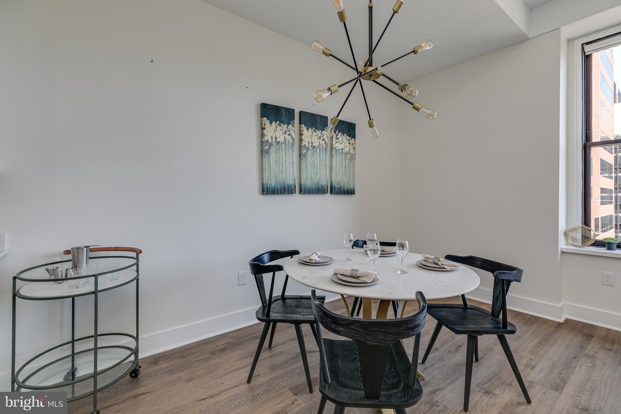 150 S INDEPENDENCE MALL W 1013