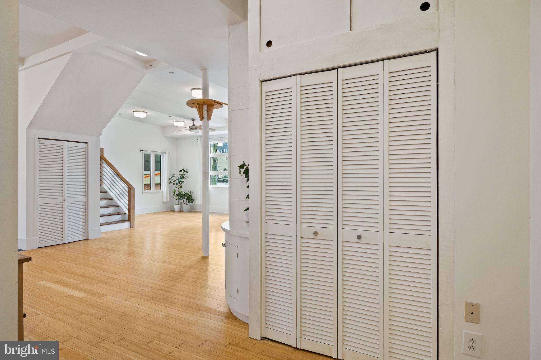 1226 LEOPARD STREET 28 D