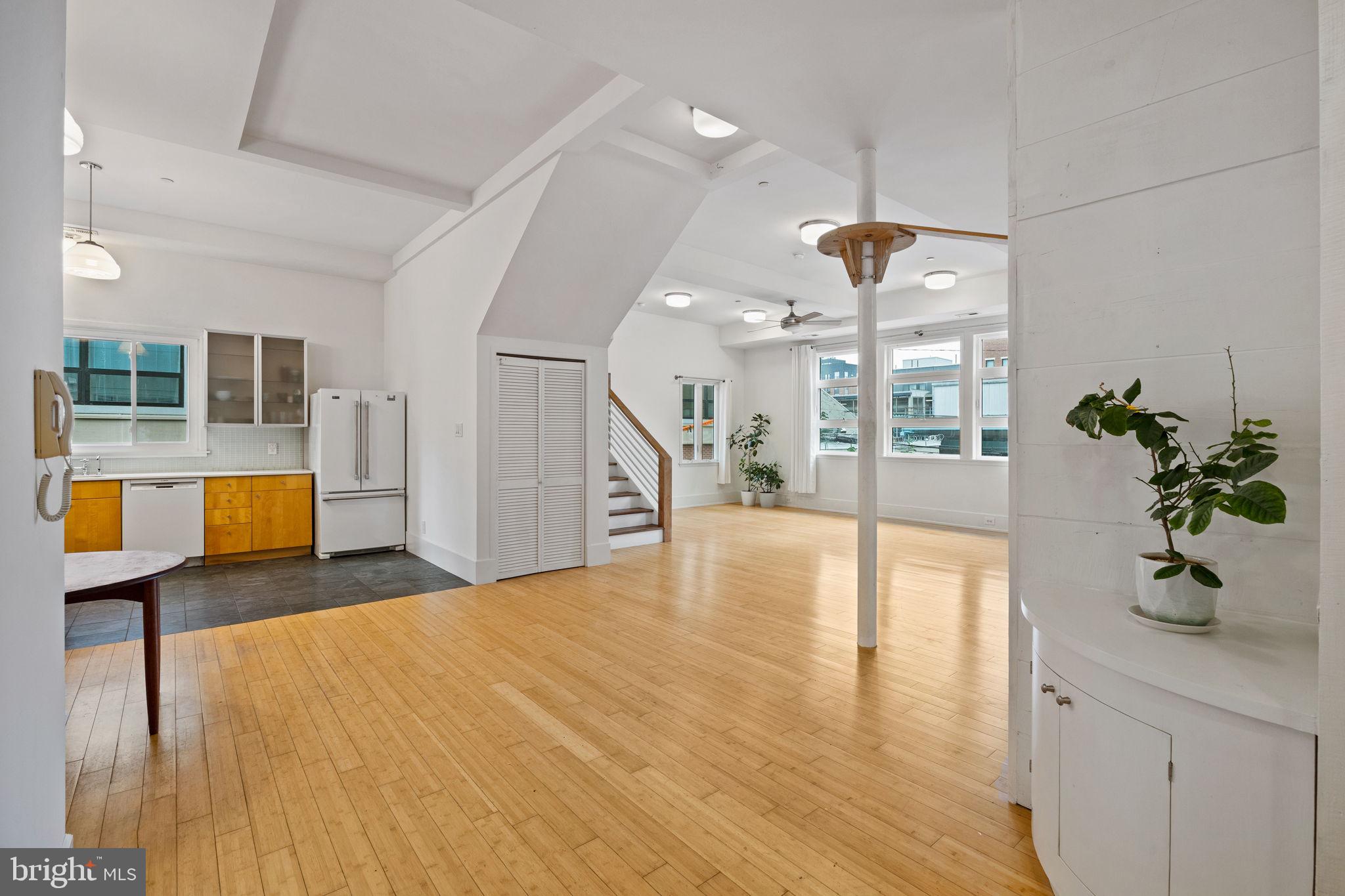 1226 LEOPARD STREET 28 D