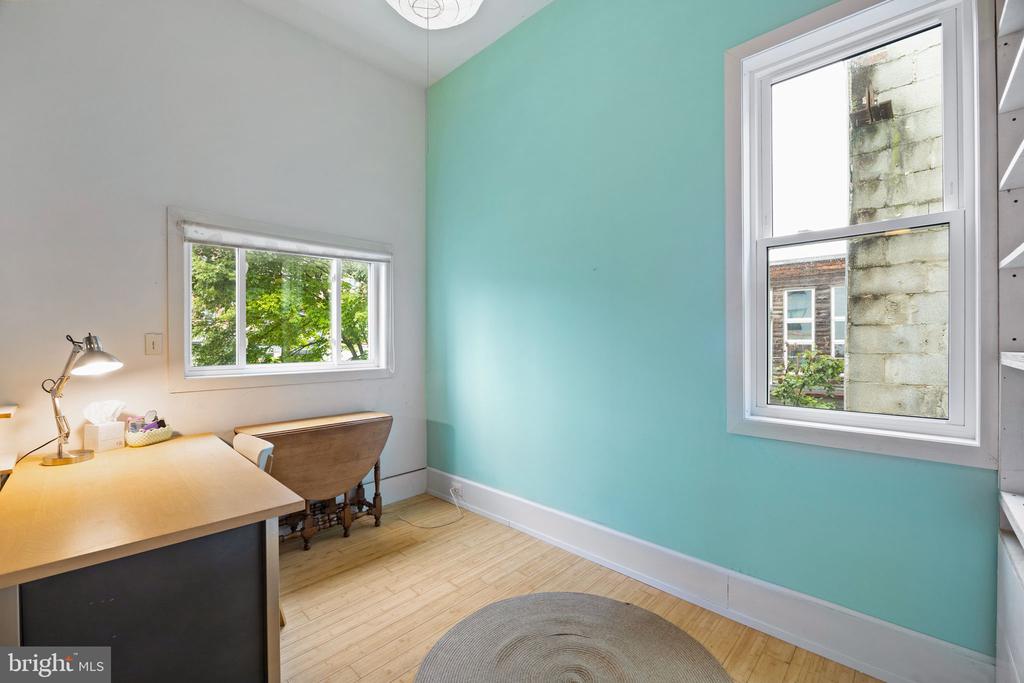 1226 LEOPARD STREET 28 D