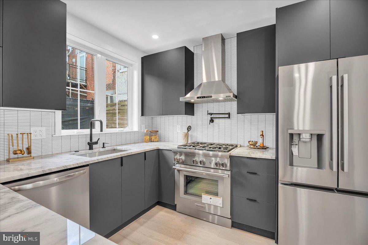 1146 N GALLOWAY STREET