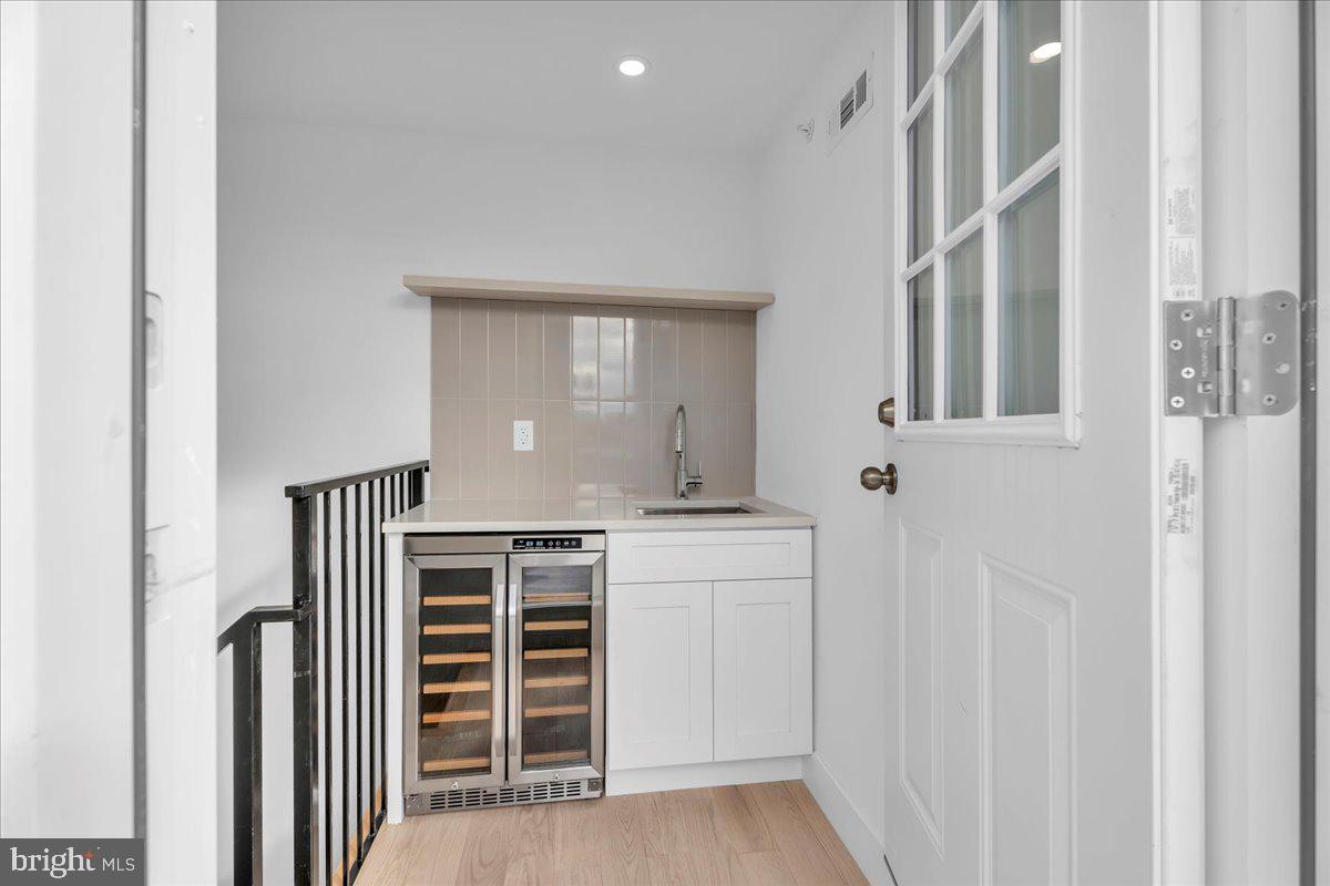 1146 N GALLOWAY STREET