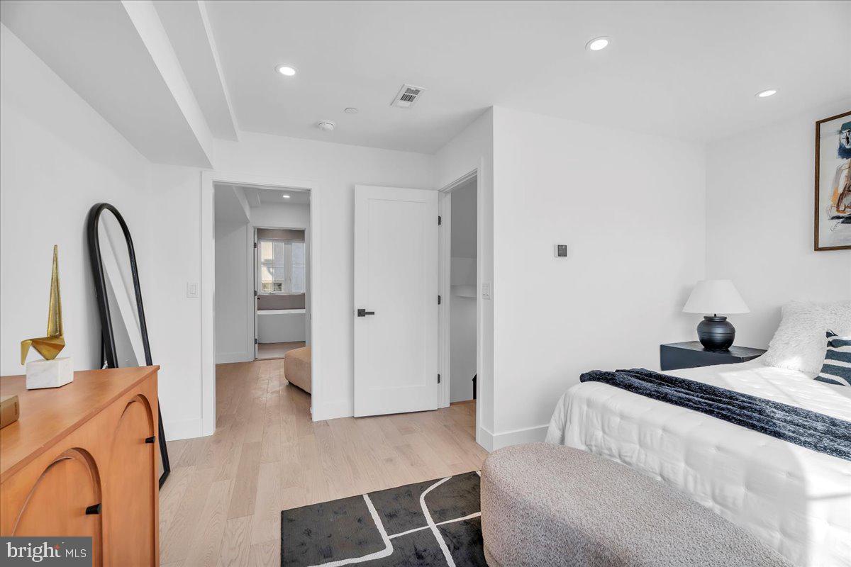 1146 N GALLOWAY STREET