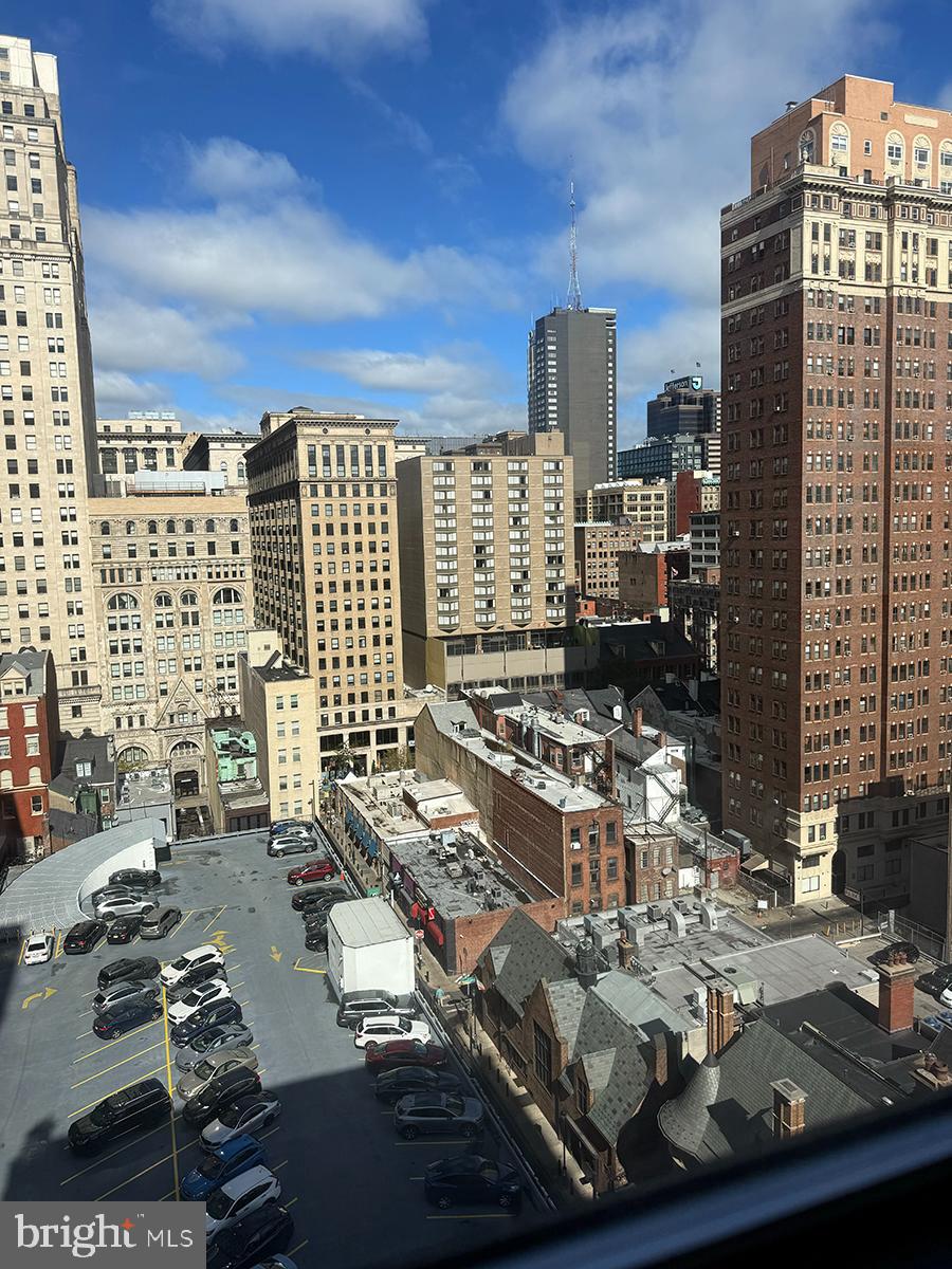 1324 LOCUST STREET 00 1209