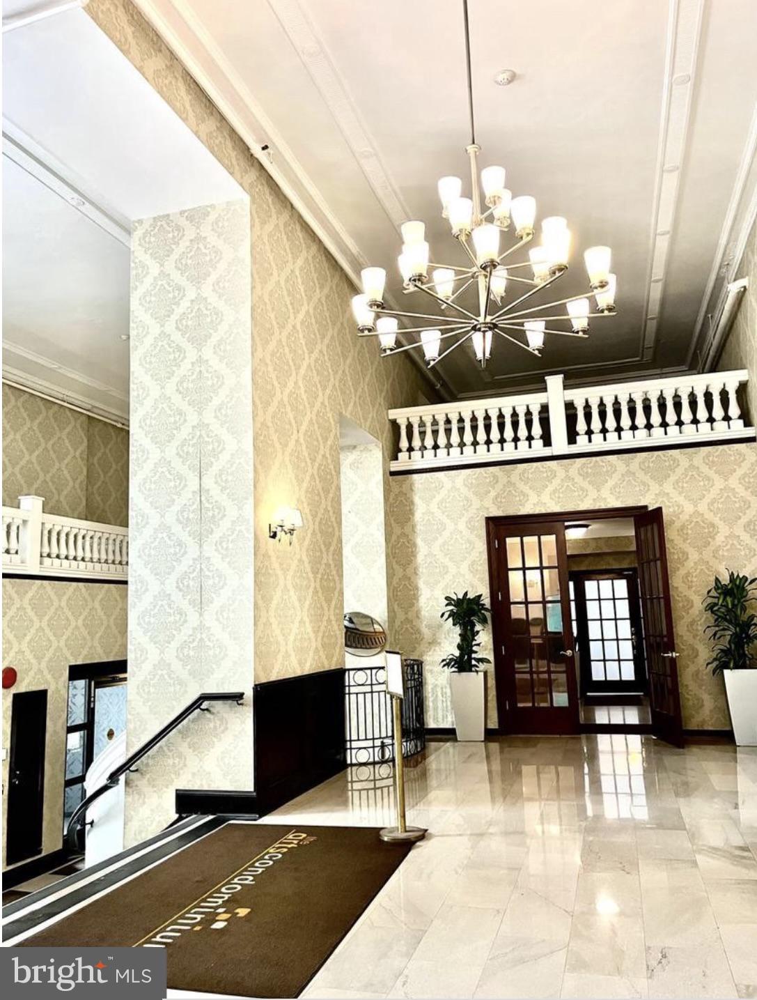 1324 LOCUST STREET 00 1017